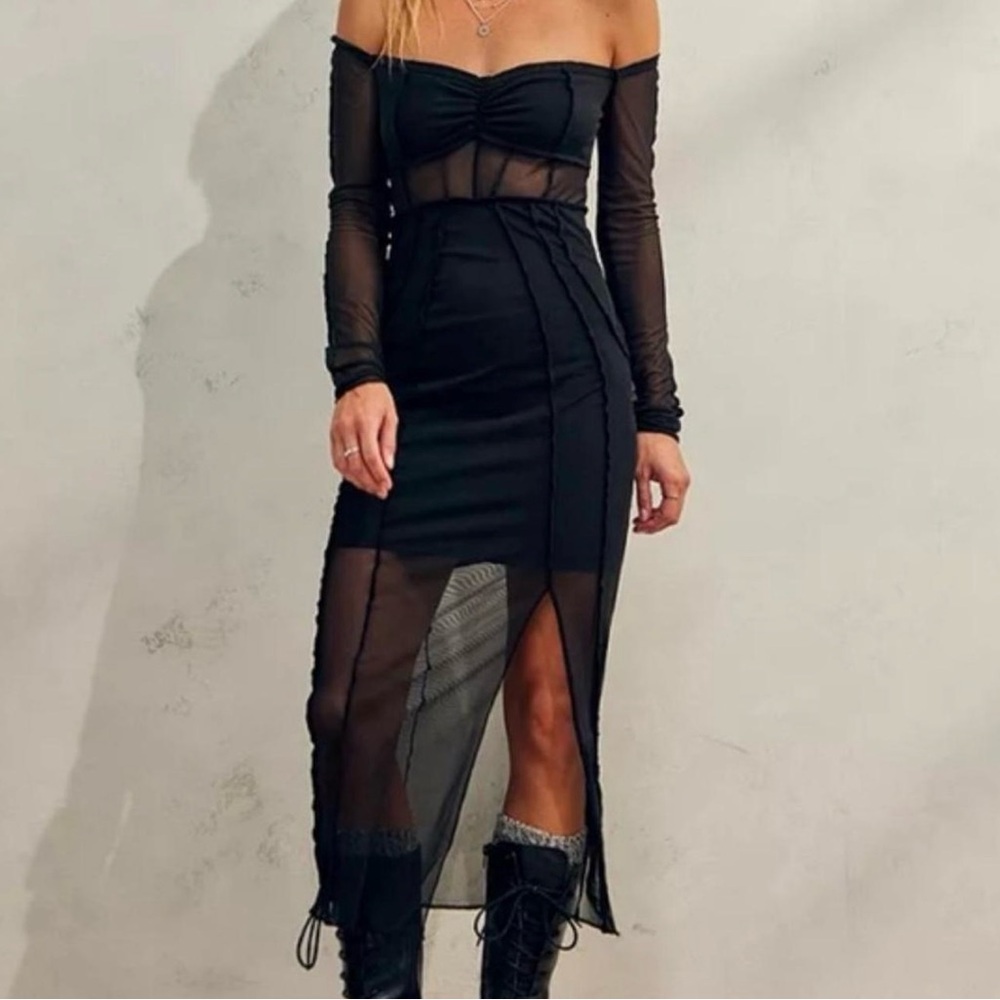 UO Trinity Midi Dress